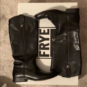 Frye Melissa Button Black